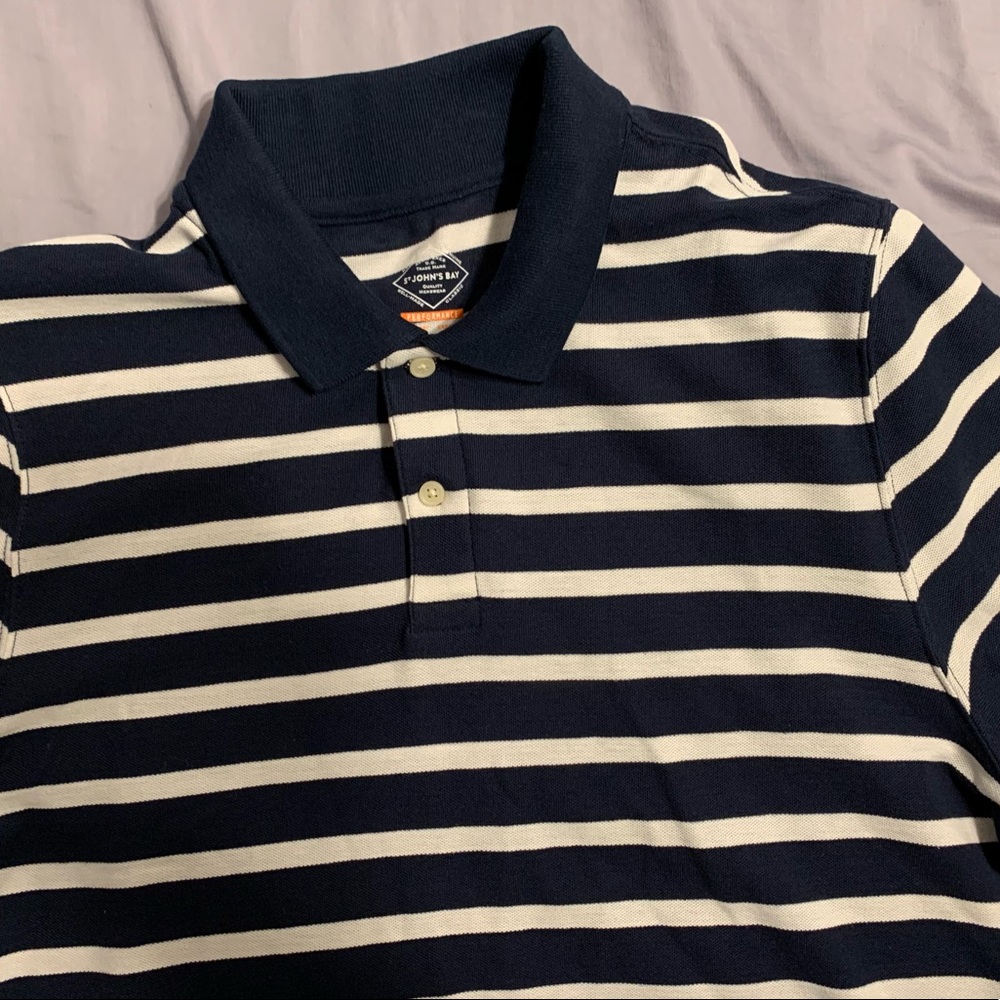 St. John’s Bay 60%cotton-40%polyester polo, Size XL. Like new. No tears/holes.